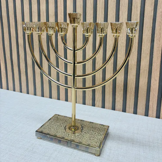 חנוכיה יוקרתית קריסטל זהב שילוב פלקטה 36 ס"מ