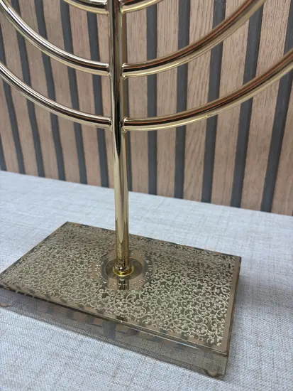 חנוכיה יוקרתית קריסטל זהב שילוב פלקטה 36 ס"מ