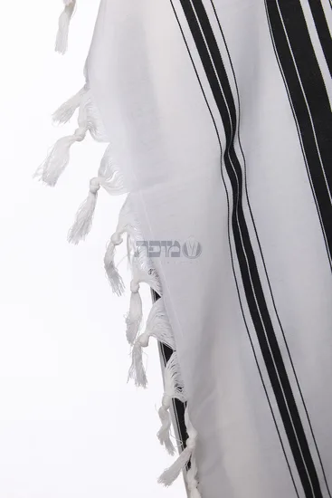 טלית חב"ד מהודרת דגם "הרבי"