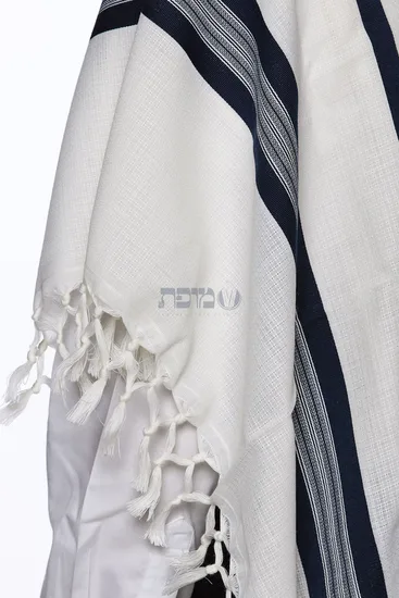 טלית צמר מהודרת דגם "מוסף" כחול נייבי