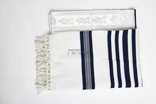 טלית צמר מהודרת דגם "מוסף" כחול נייבי