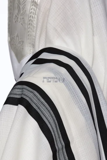 טלית צמר יוקרתית דגם "מוסף" שחור