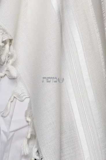 טלית צמר לחתן דגם "למנצח" פסים לבן
