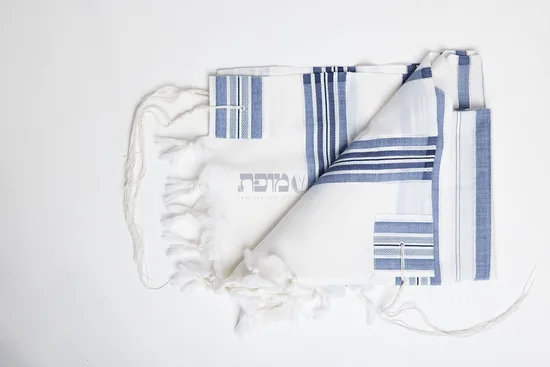 טלית צמר מעוצבת דגם "למנצח" ג'ינס