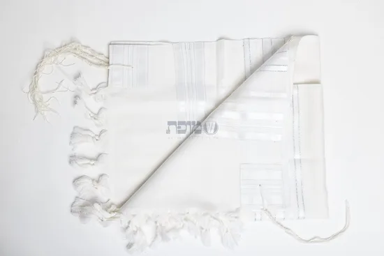 טלית צמר לחתן דגם "למנצח" פסים לבן כסף