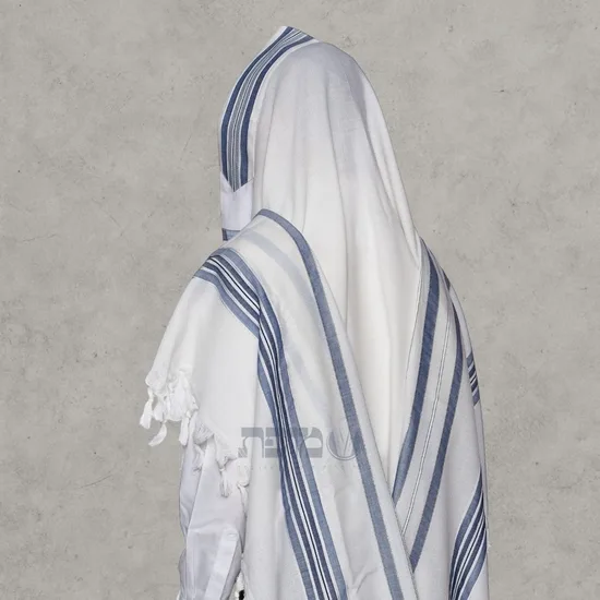 טלית צמר מעוצבת דגם "למנצח" ג'ינס