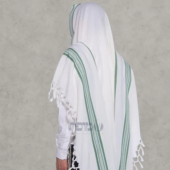 טלית צמר מעוצבת דגם "הלל" ירוק