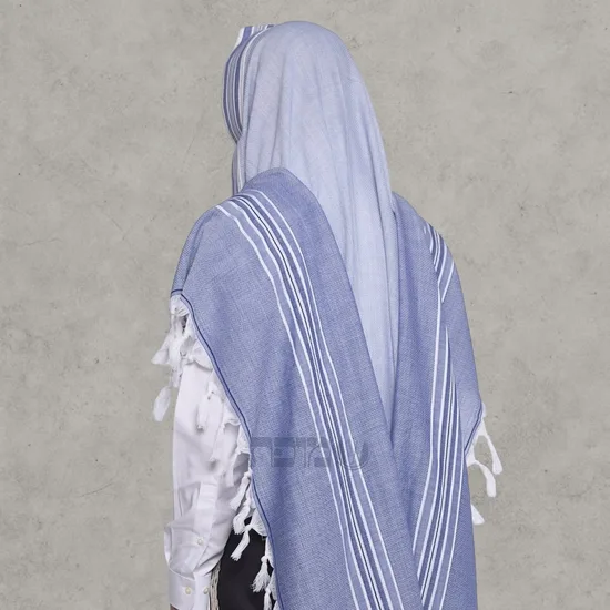 טלית צמר מהודרת דגם "שיר" כחול ג'ינס