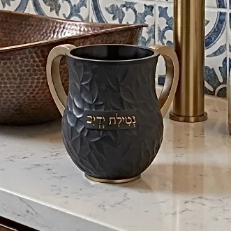 נטלה מהודרת דגם נוי - שחור וזהב