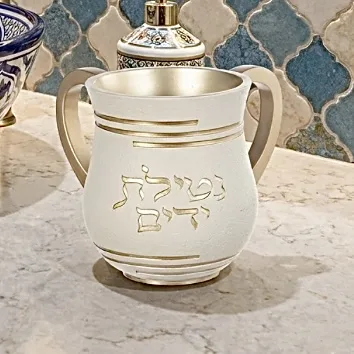 נטלה יוקרתית דגם נטילת ידיים זהב