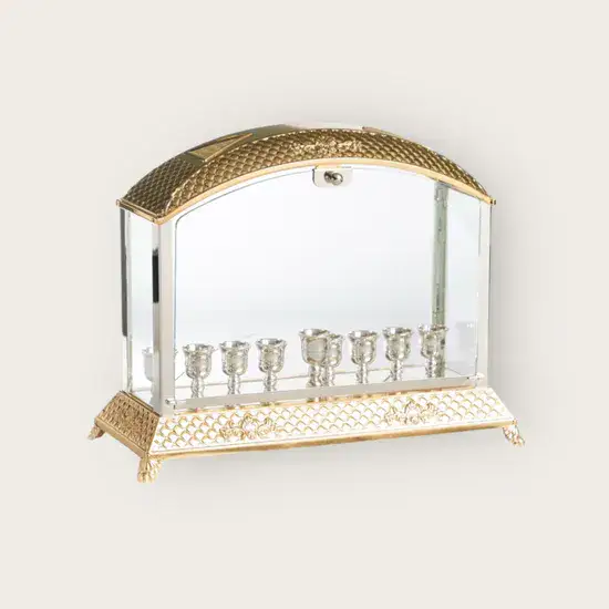 חנוכיה יוקרתית דגם אקווריום 38 ס"מ.