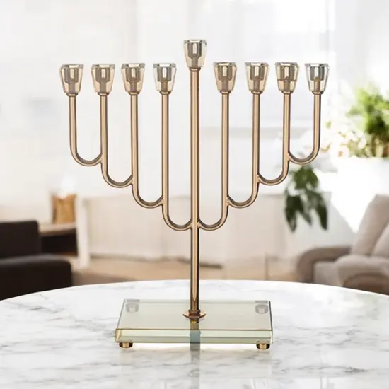 חנוכיה יוקרתית רוז גולד שילוב קריסטל 36 ס"מ